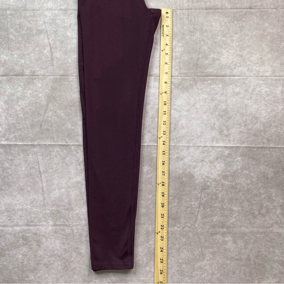 Fabletics Leggings Women's Size Small Maroon High Rise Stretch Acitve Gym - Picture 9 of 12
